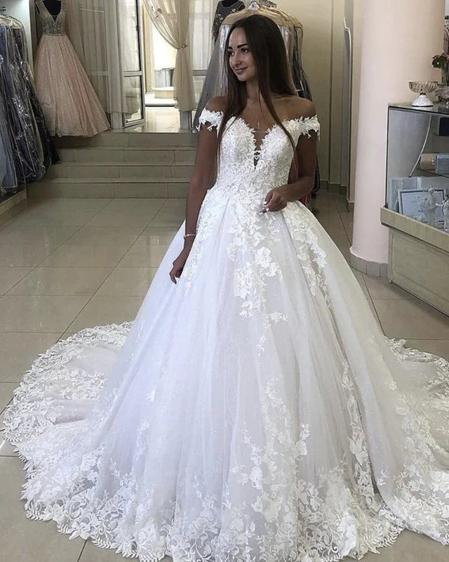 Ball Gown Off Shoulder Lace Applique Wedding Dresses 2025